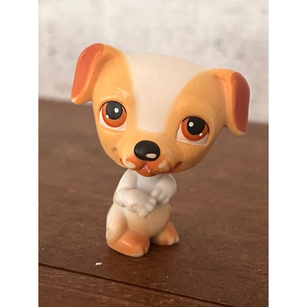 Hasbro Littlest Pet Shop LPS #40 Jack Russell Terrier Puppy Dog 2004 Red Magnet